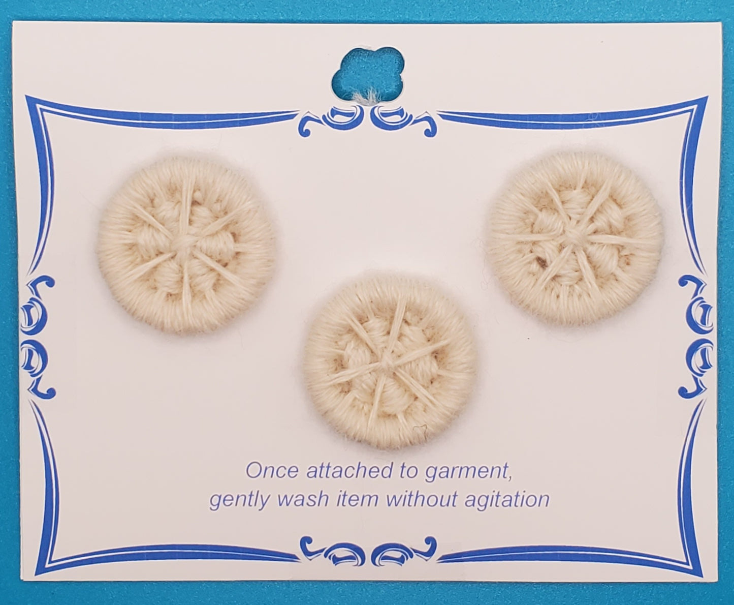 AB117 Alpaca Cream Wheel 3 Button Set